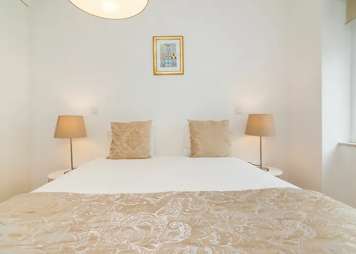 Graca Premium Apartment By Whome